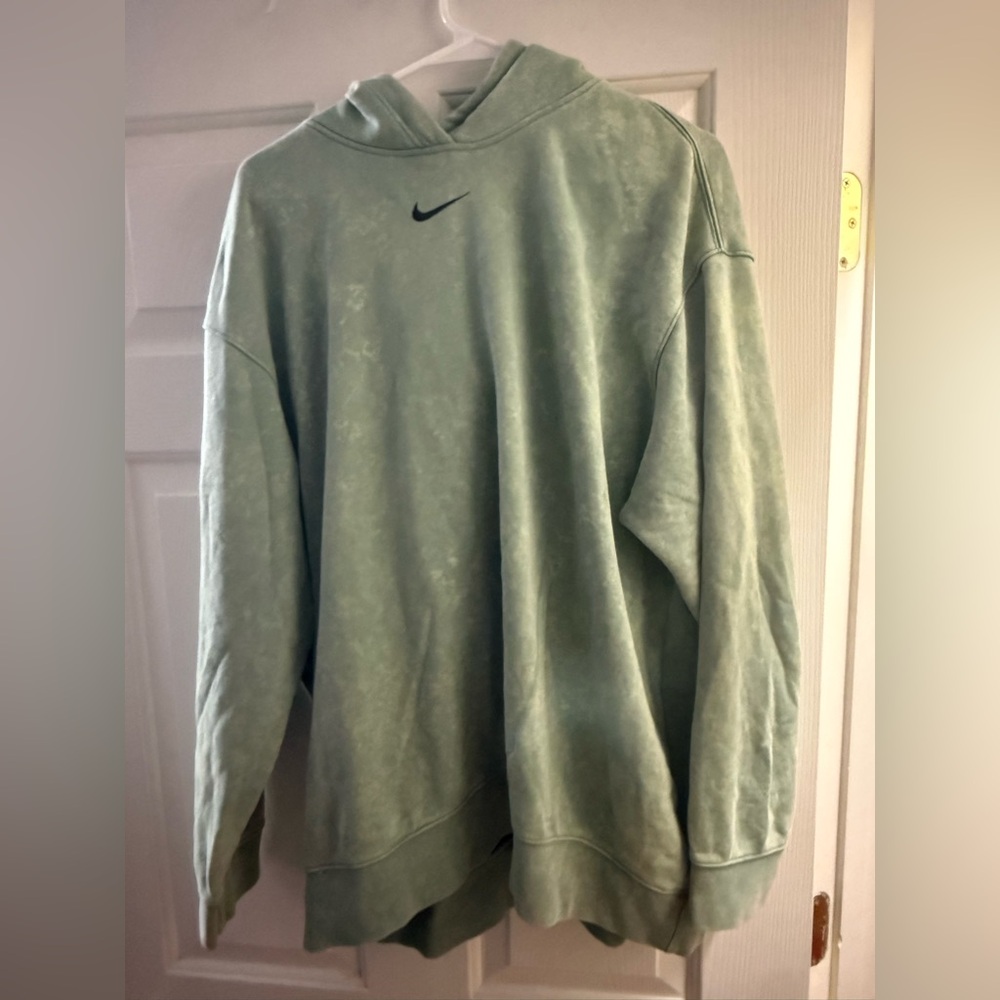 Nike Sage Green Pullover